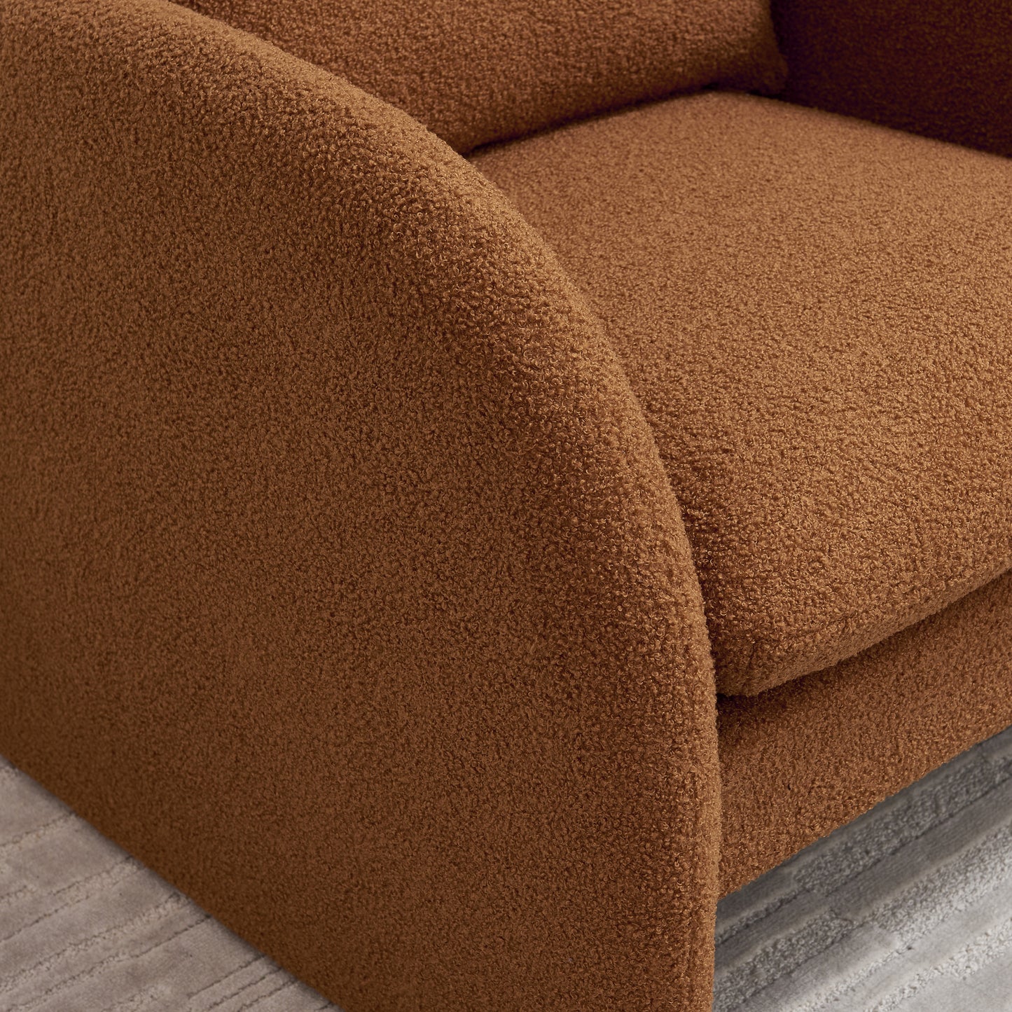 Modern Sherpa Upholstered Accent Chair, Comfortable Living Room Armchair, Lounge chair for Bedroom, and Office – Stylish and Ergonomic Design