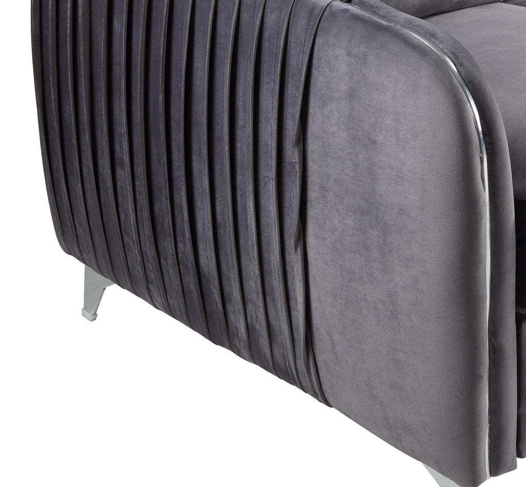 Hathaway 32' Gray Velvet Accent Armchair.