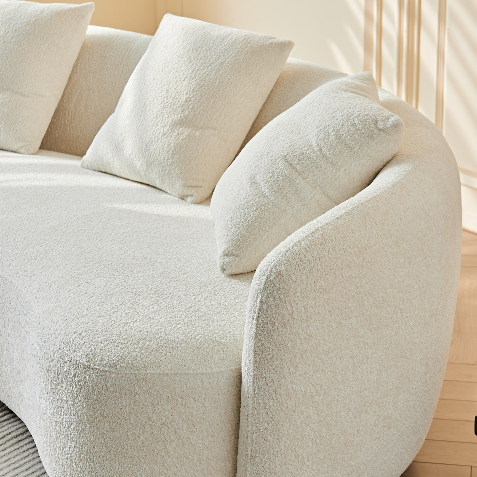 Modern Curved Velvet Sofa with 4 Pillows for Living Room.