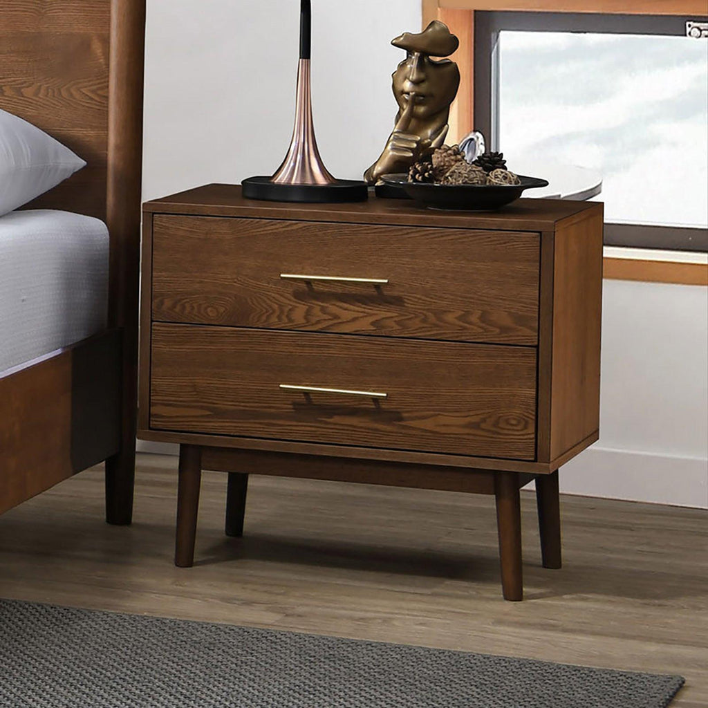 3pc Walnut Bedroom Set with Full Size Bed and Nightstands.