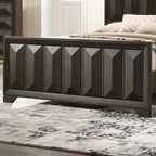 Espresso Finish 3PC Bedroom Set with King Bed & Nightstands.