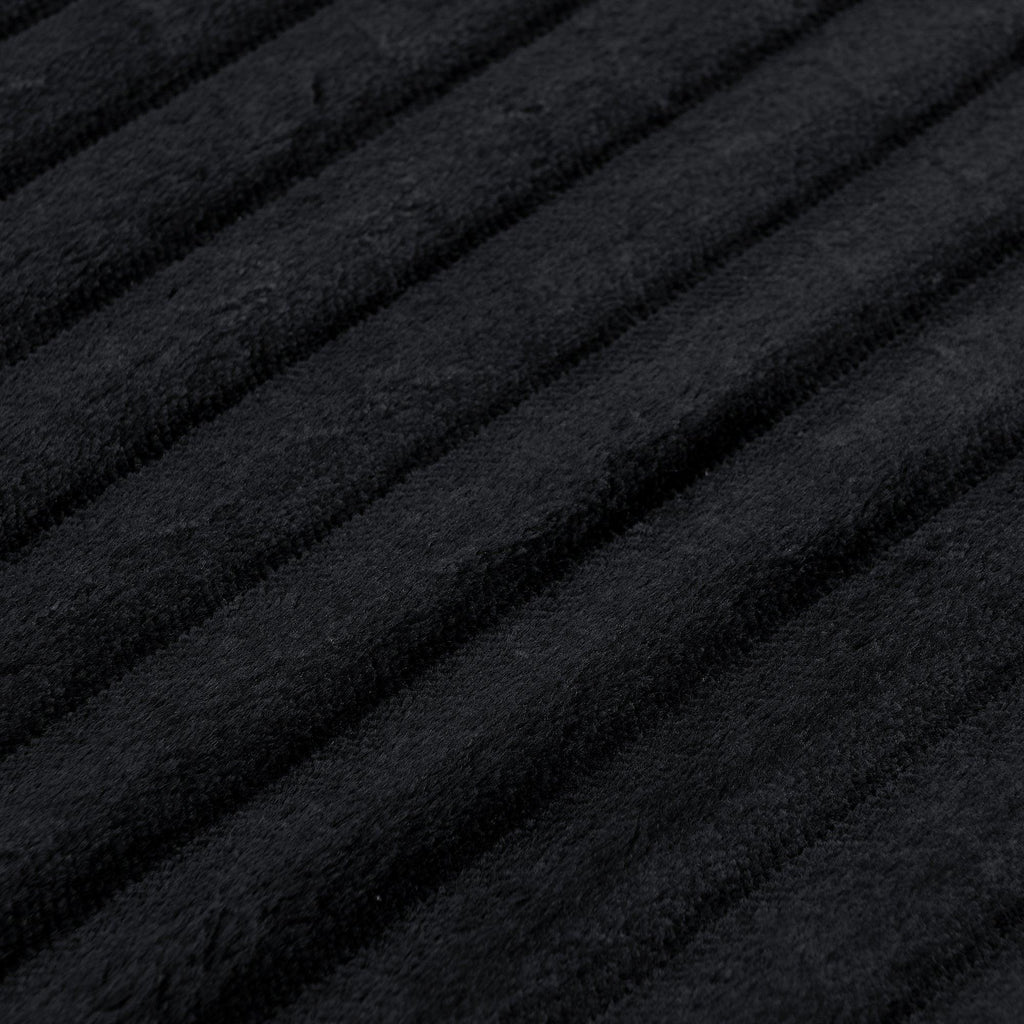 Modern Modular Sectional Sofa in Black.