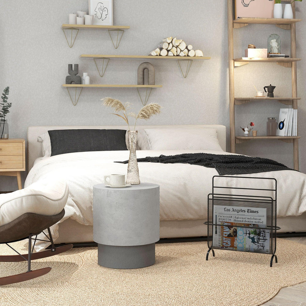 HOMCOM Lightweight Round Side Table for Indoor & Outdoor Use.