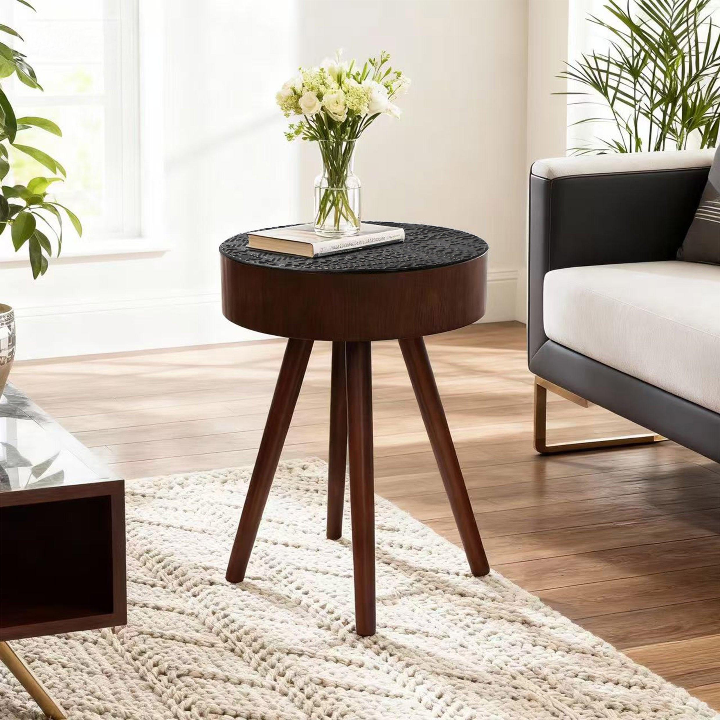 15.7-inch Round Side Table for Compact Spaces.