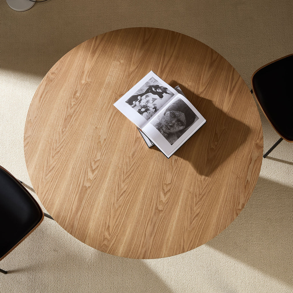 46.45 inch MDF Dining Table for Dining Room Round Dinner Tables Mid-Century Modern Table OAK