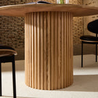 46.45 inch MDF Dining Table for Dining Room Round Dinner Tables Mid-Century Modern Table OAK