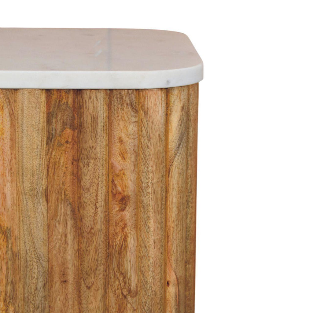 Solid Wood Oak Side Table for Modern Living Spaces.