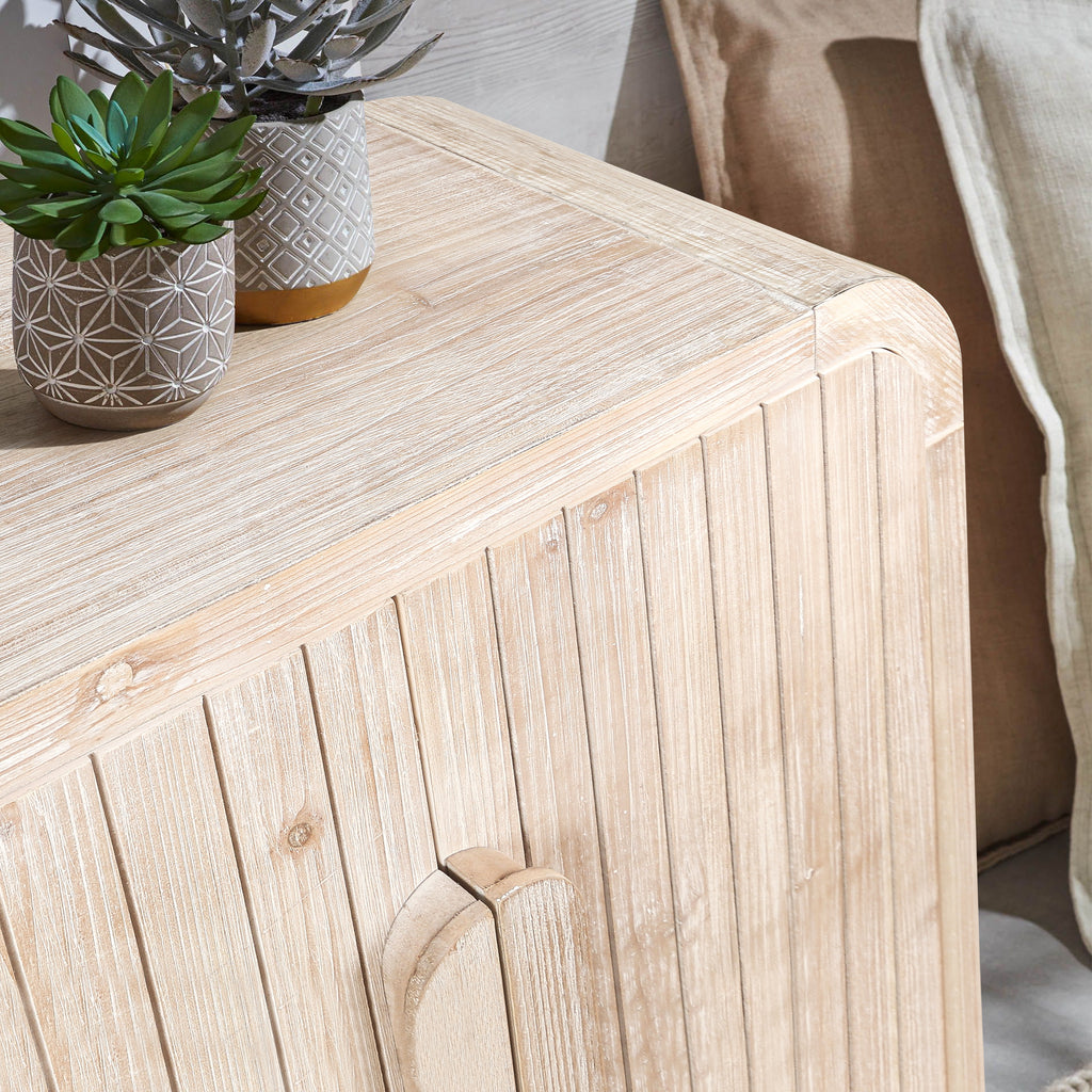 59'' Farmhouse Curved Vintage Storage Sideboard with Large Wooden Handles, Vertical Wood Grain Carving and Adjustable Shelves for Kitchen,Dining Room (Natural Wood Washed)