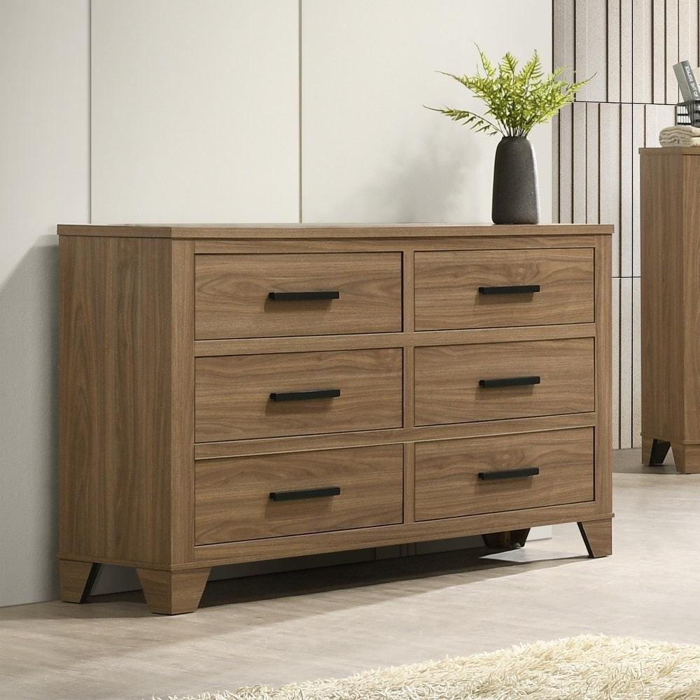 Queen Size Walnut Chestnut Bedroom Set with Dresser and Mirror.