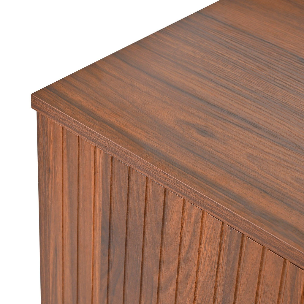Walnut Mid-Century Modern Sideboard Buffet Cabinet.