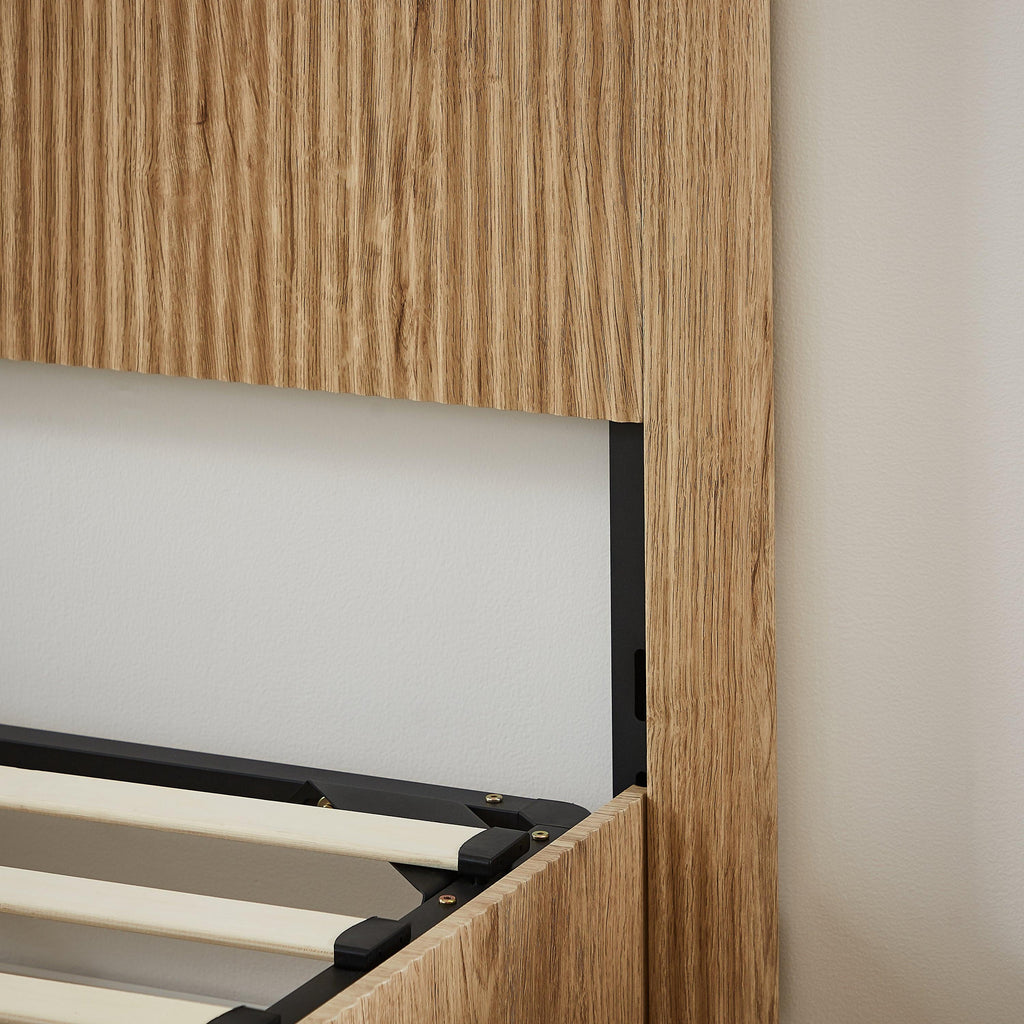 King Size Lift Up Storage Bed Frame with Hydraulic Storage.