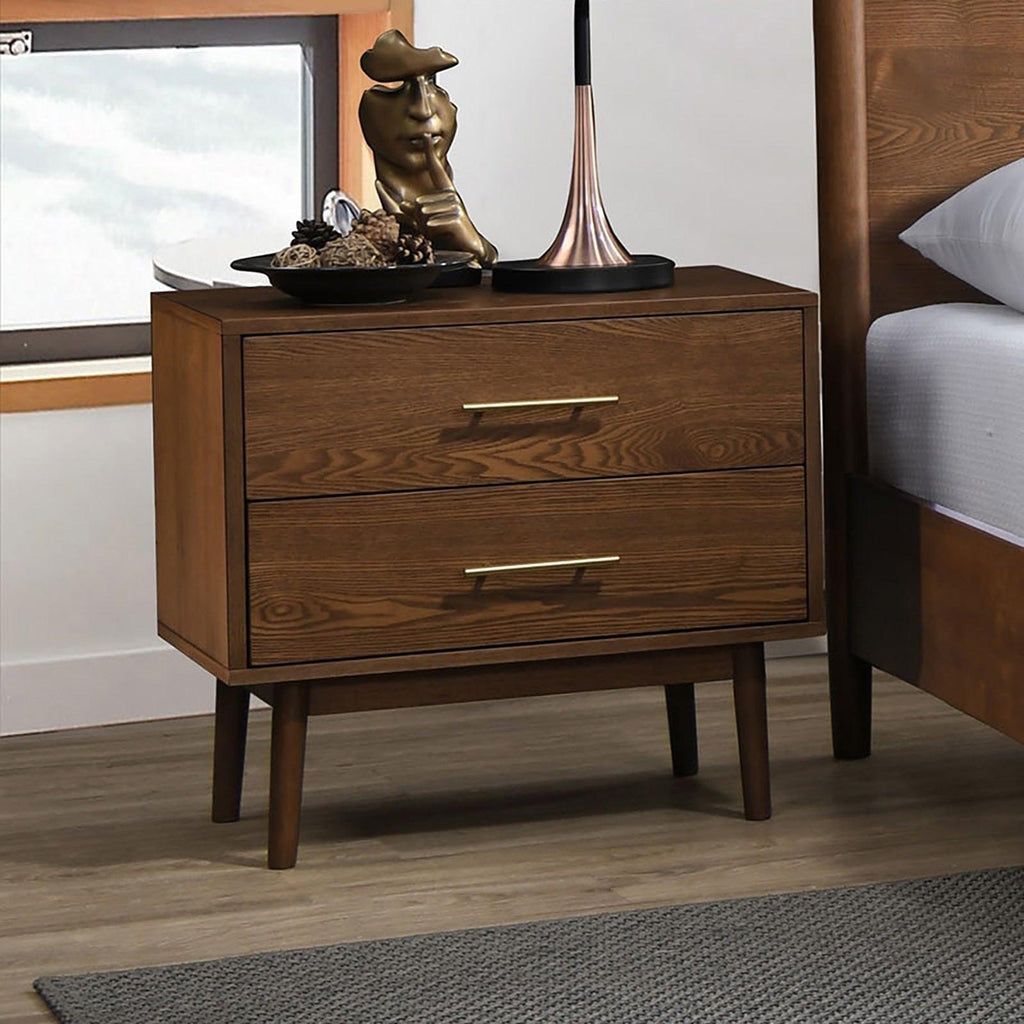 Walnut 3pc Bedroom Set with Queen Bed and Nightstands.