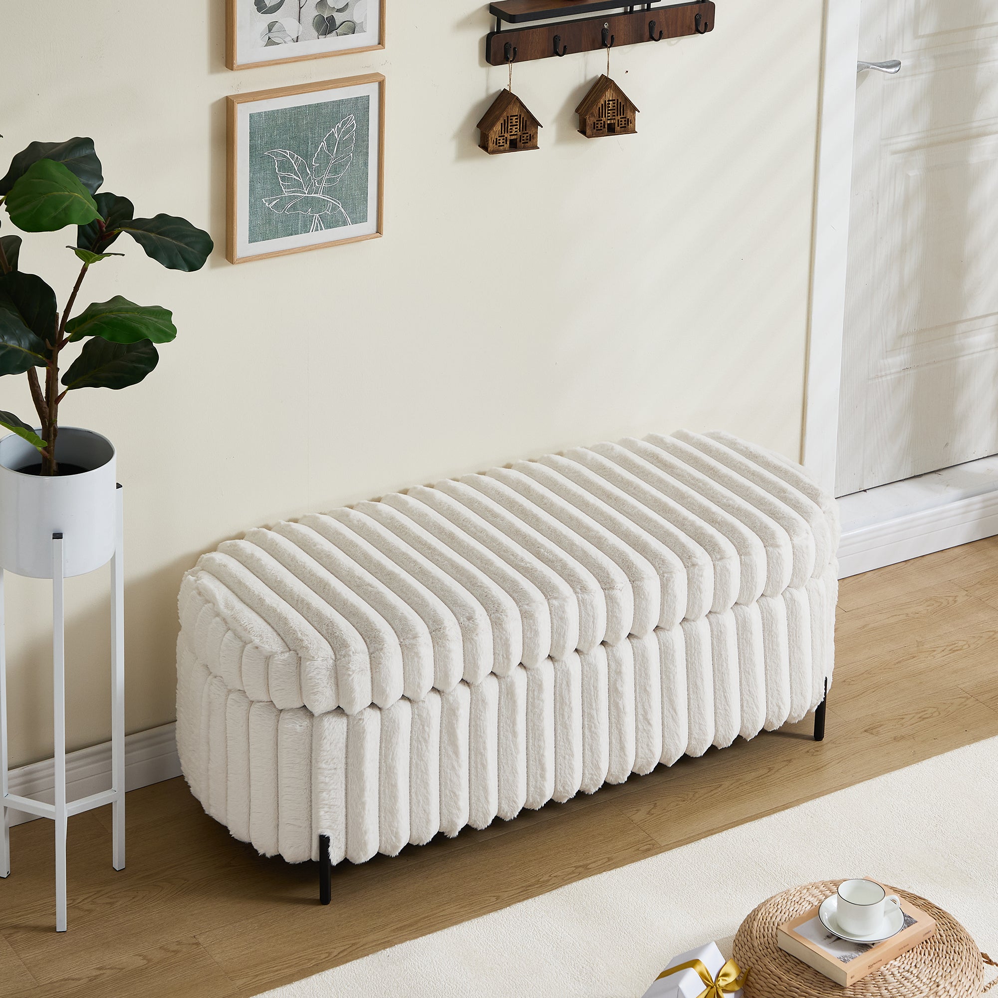 49.2' Wide Faux Fur Flip Top Storage Bench with Black Metal Legs, Bed End Stool Foot Rest for Living Room Entryway Dorm Bedroom,Beige