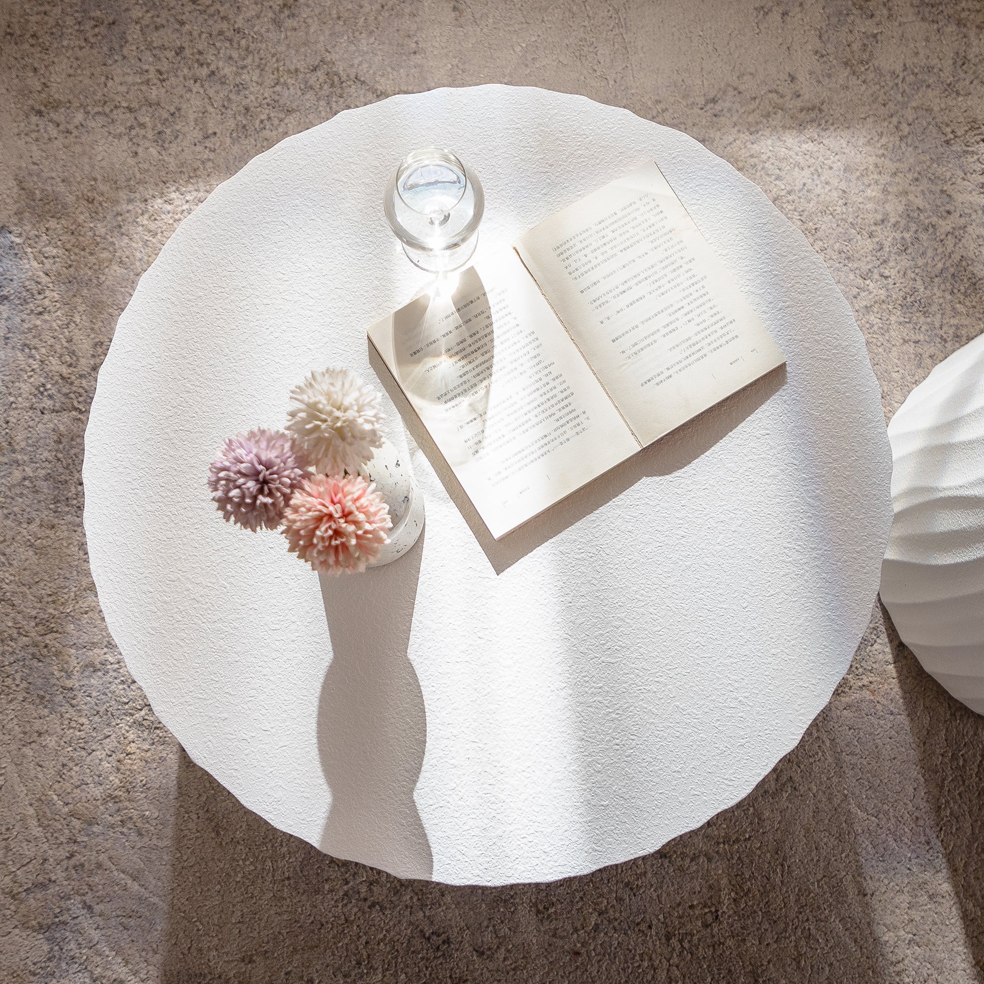 Nesting Coffee Table Set of 2 Round Wooden Coffee Tables Circle Modern Table for Living Room Bedroom Accent End Side Table