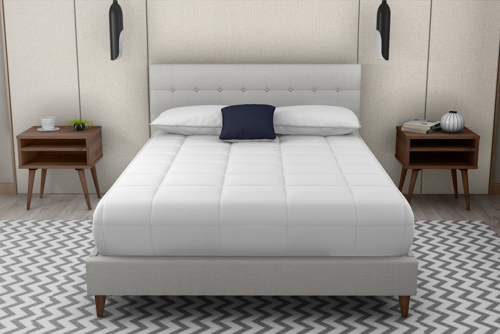 King Upholstered Bed With 2 Nightstands
