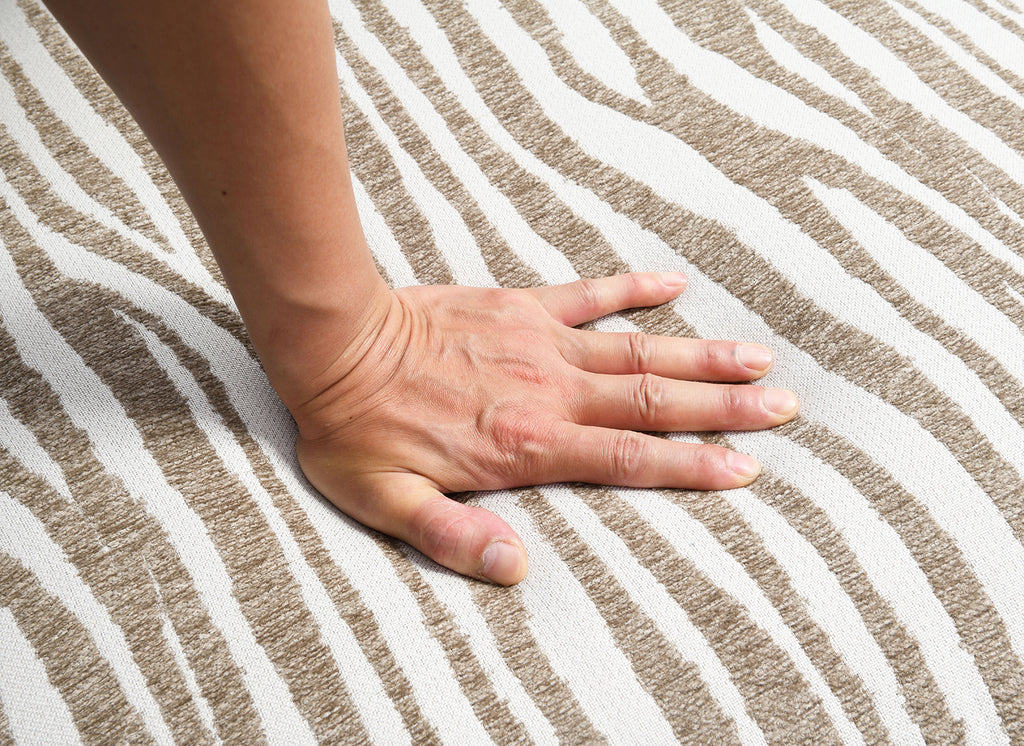 1pc Accent Chair zebra Strips Fabric Hight Density Foam Cylindrical Backrest Beige Finish Primary Living Room Accent Chair