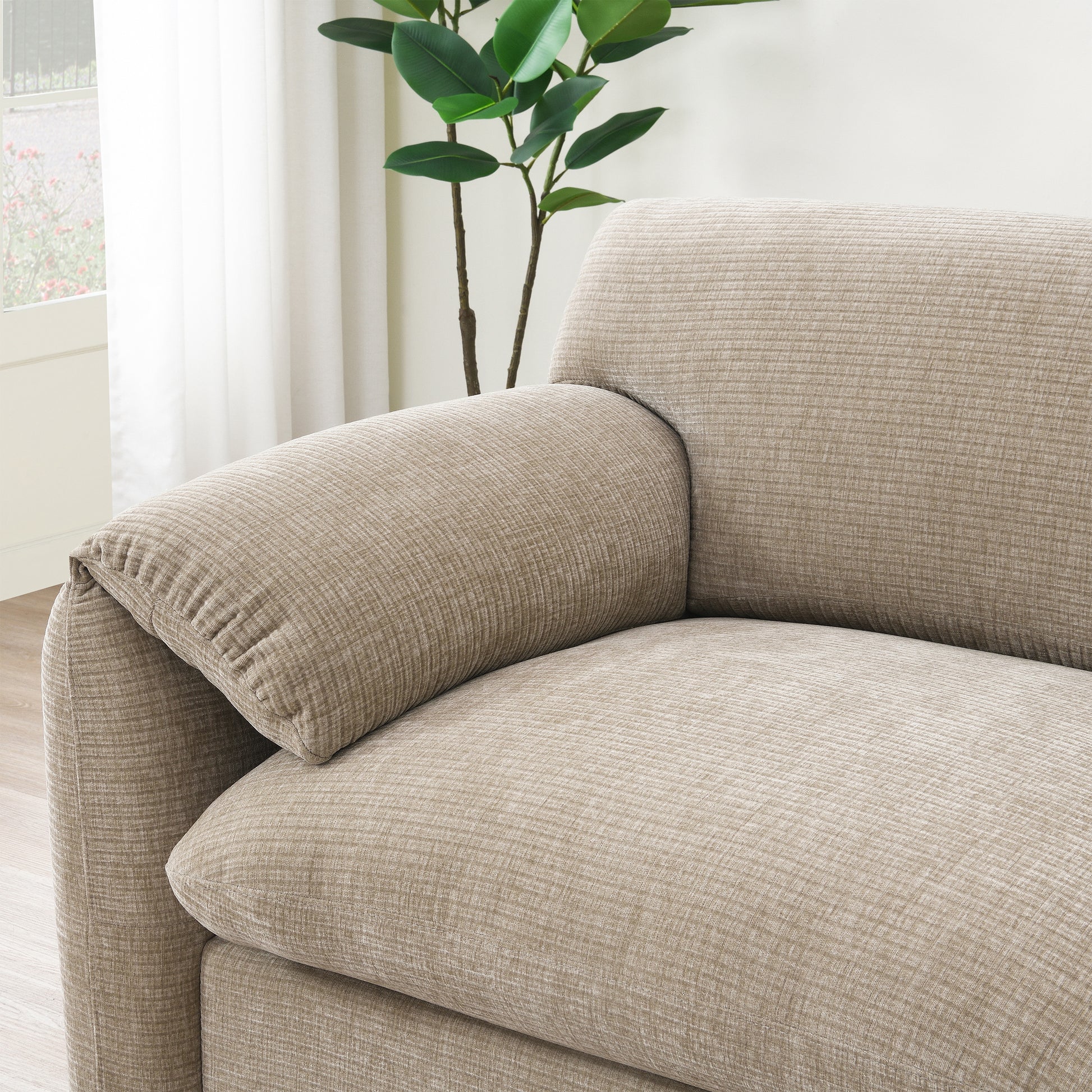 [VIDEO Provided] 108' Modular Sectional Sofa, L-Shape with 31.5' Extra-Wide Seat Cushion, USB and Type-C Charger, Phone Holder and 2 Side Storage Pockets, Free Movement Ottoman, Striped Chenille