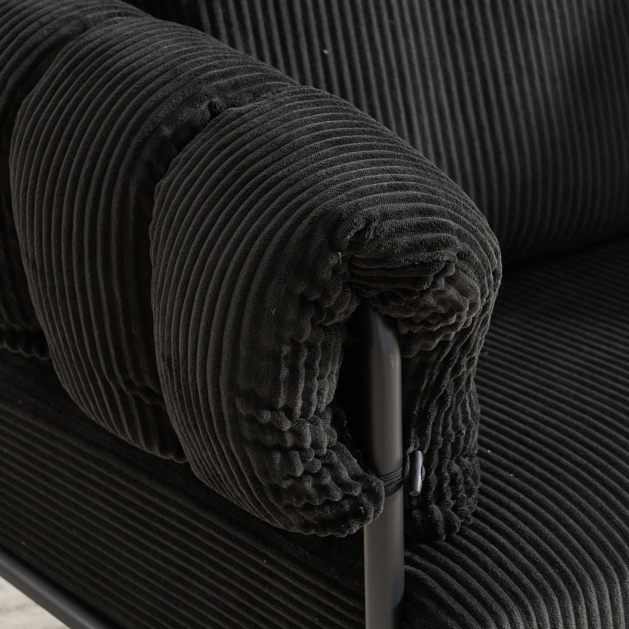 TS Modern decorative chair, living room side chair with gold metal legs, no wheels, suitable for dressing area, reception room, office,Teddy fleece upholstered metal foot sofa 1PC Black Accent Chair