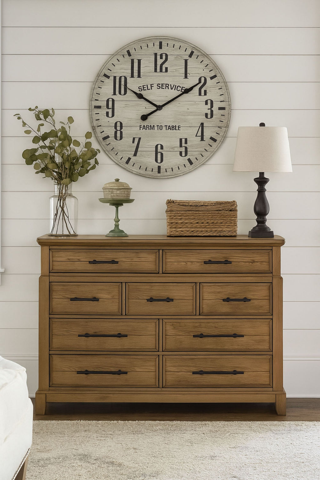 9-Drawer Dresser - Caramel finish