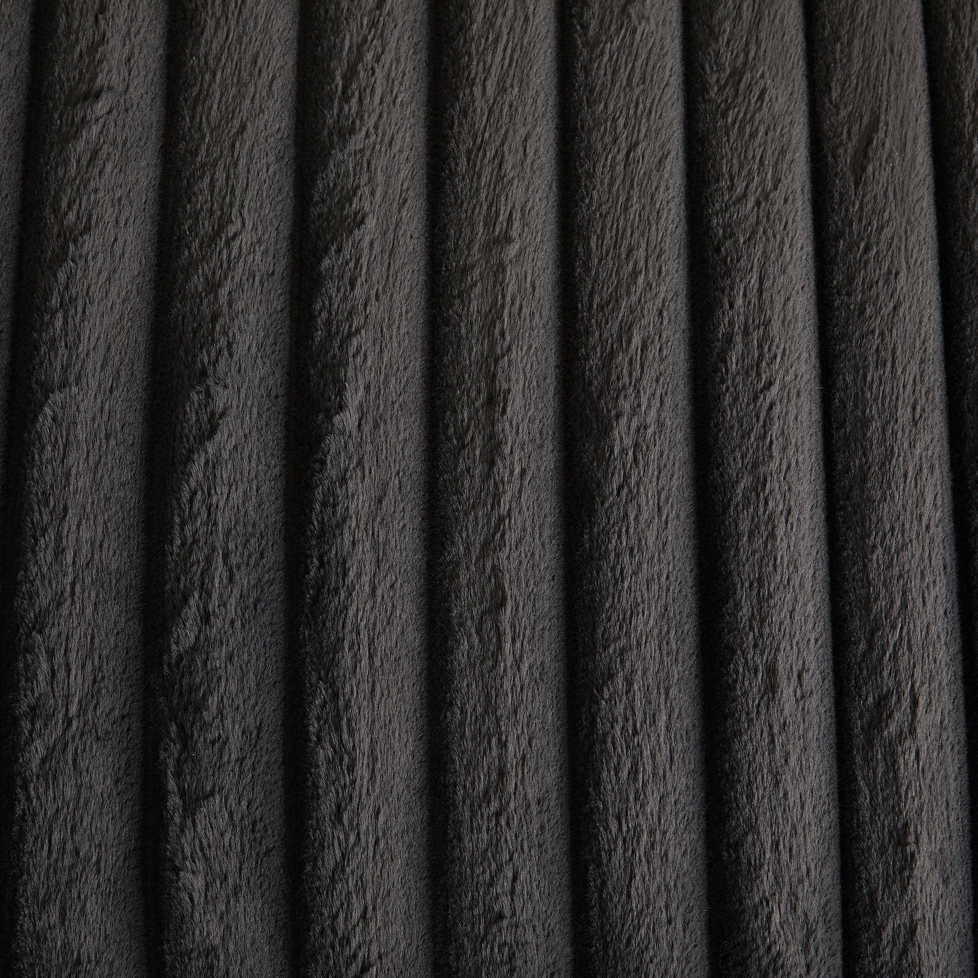 49.2' Wide Faux Fur Flip Top Storage Bench with Black Metal Legs, Bed End Stool Foot Rest for Living Room Entryway Dorm Bedroom,Charcoal