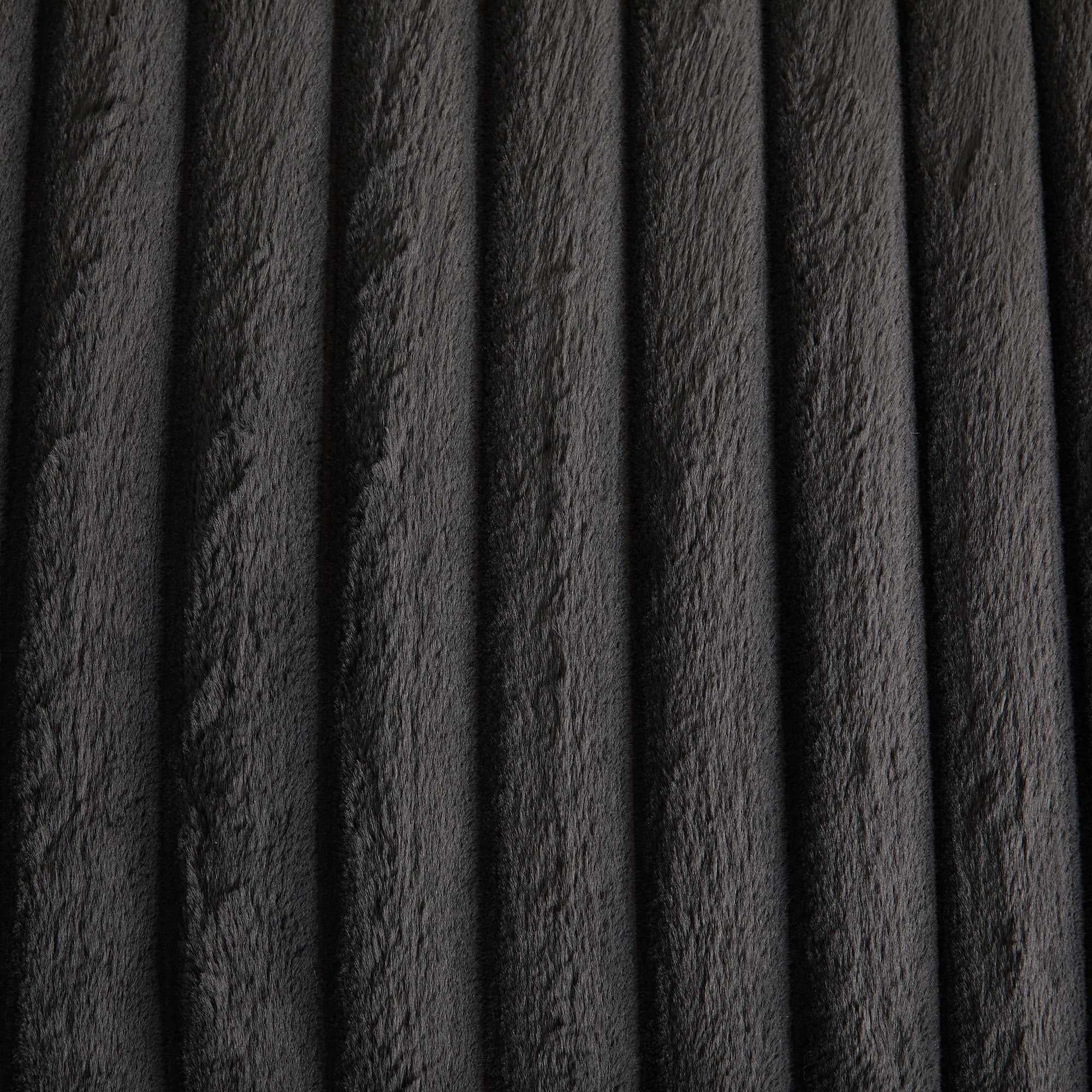 49.2' Wide Faux Fur Flip Top Storage Bench with Black Metal Legs, Bed End Stool Foot Rest for Living Room Entryway Dorm Bedroom,Charcoal