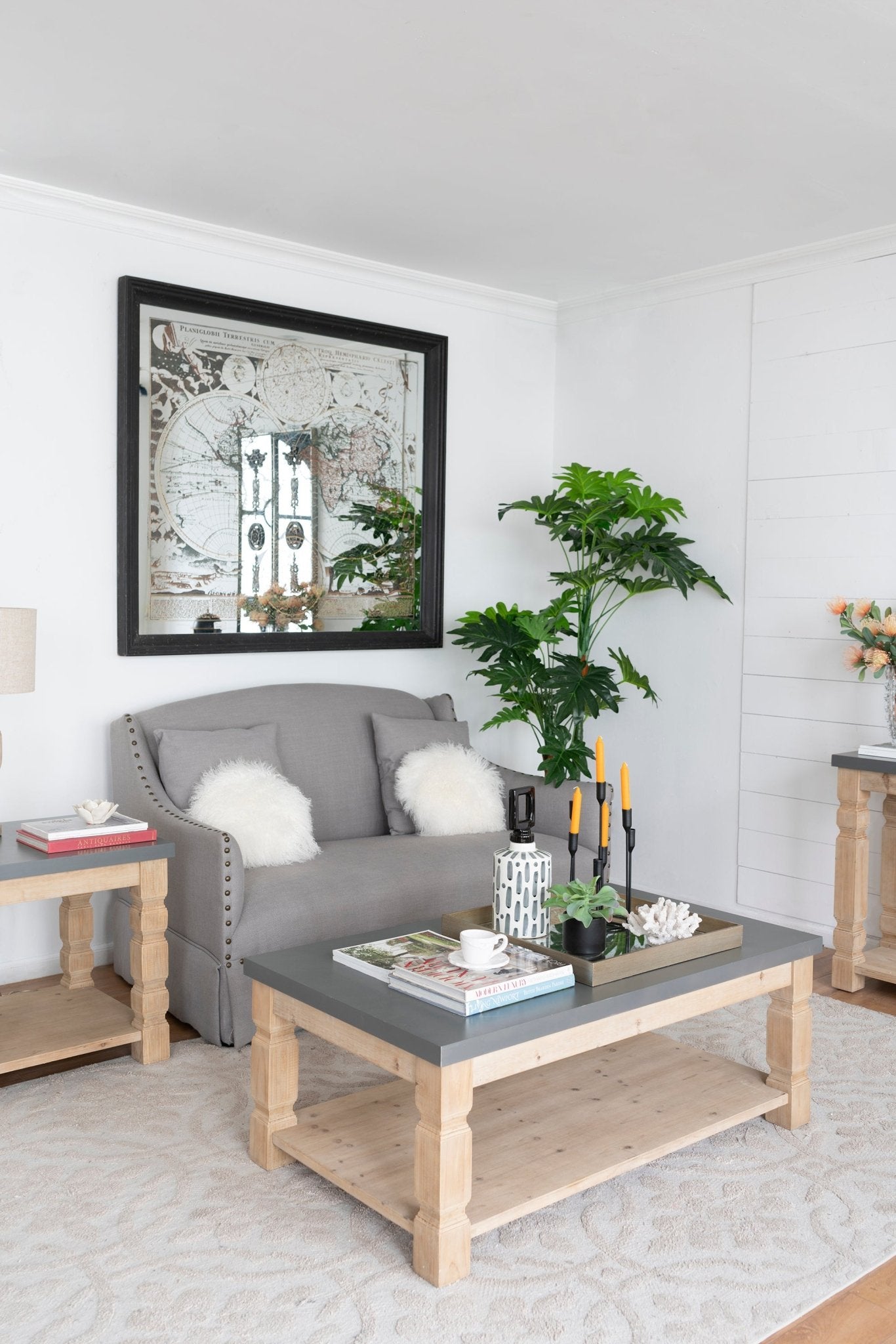 47.8x28x18.8" Coffee Table - Groovy Boardz