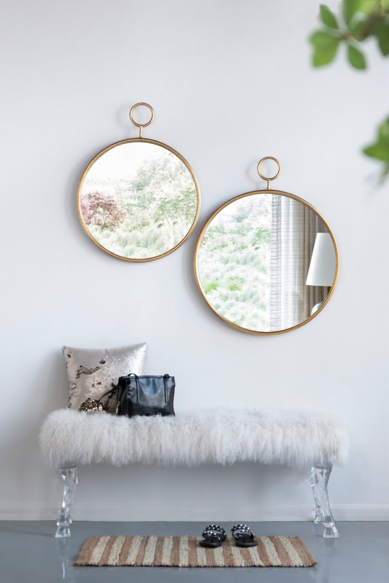 22" x 28" Circle Wall Mirror with Gold Iron Frame, Accent Mirror for Living Room, Entryway, Office - Groovy Boardz