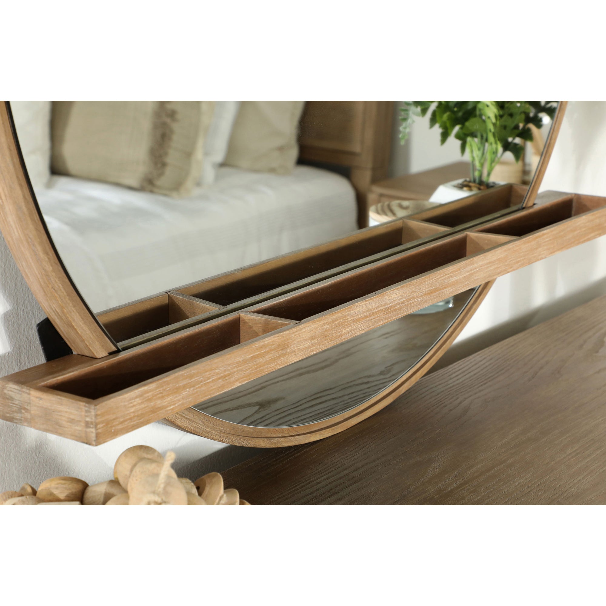 Stevie Sand Wash/Natural Cane 4-piece Eastern King Bedroom Set Bedroom Set