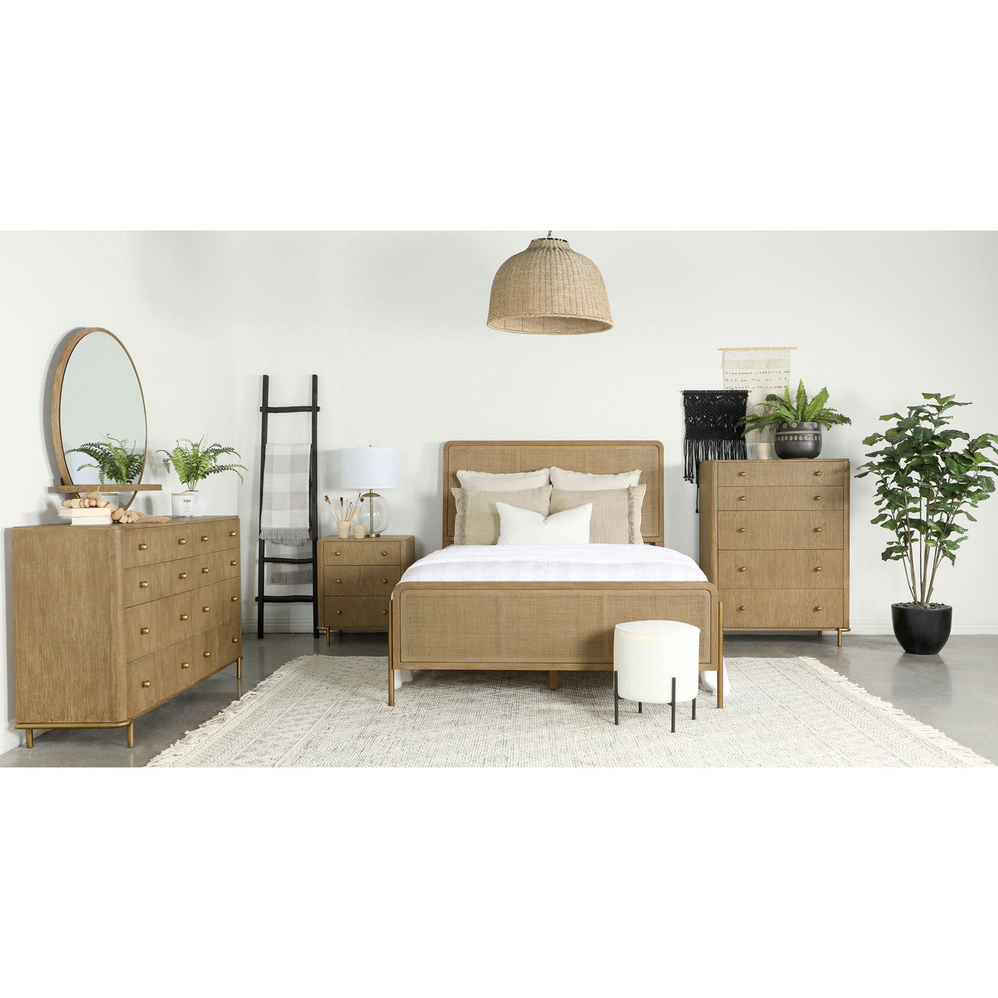 Stevie Sand Wash/Natural Cane 4-piece Eastern King Bedroom Set Bedroom Set
