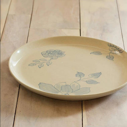 Off-White Round Ceramic Printed Dinner Plate – Elegant Dining Plate for Every Meal-9.8' Dia