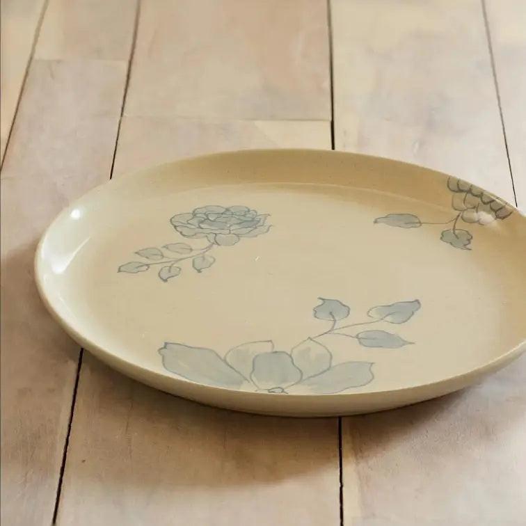 Elegant Off-White Round Ceramic Printed Dinner Plate.