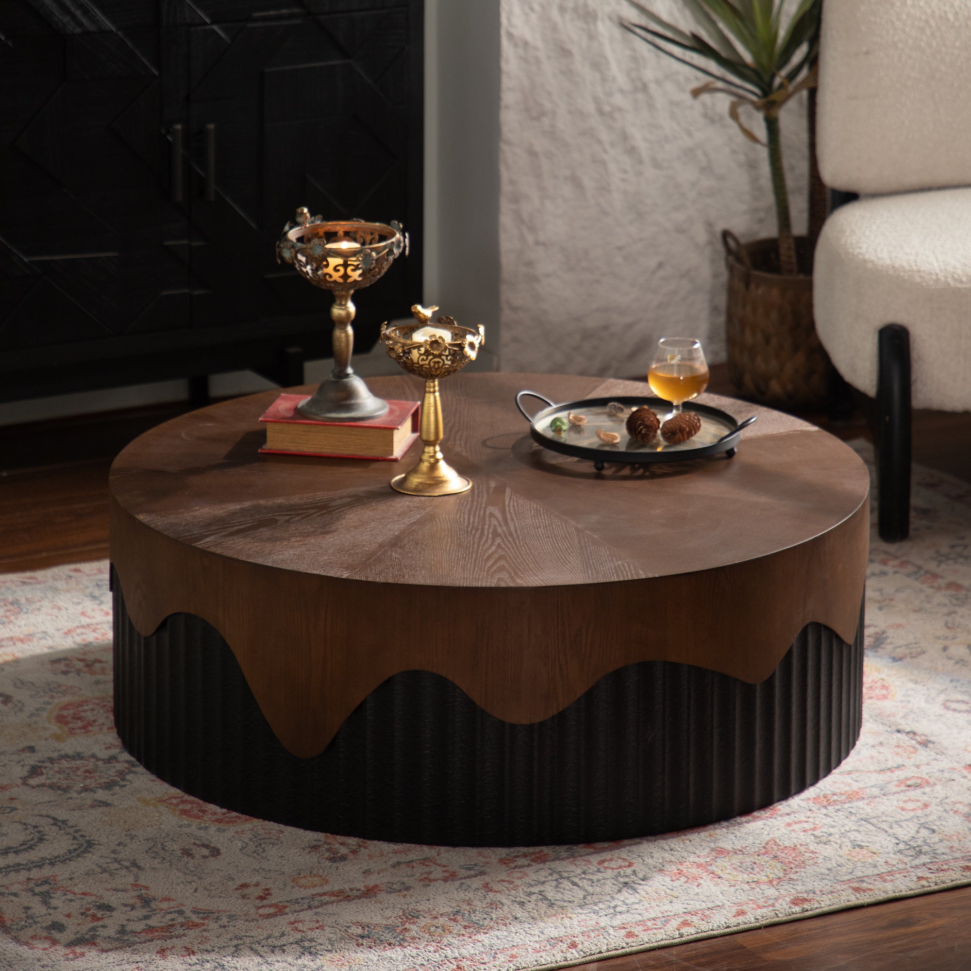 38.97' Round Coffee Table Handcrafted Relief Sturdy Pedestal Wooden Tea Table for Living Room no need to Assemble