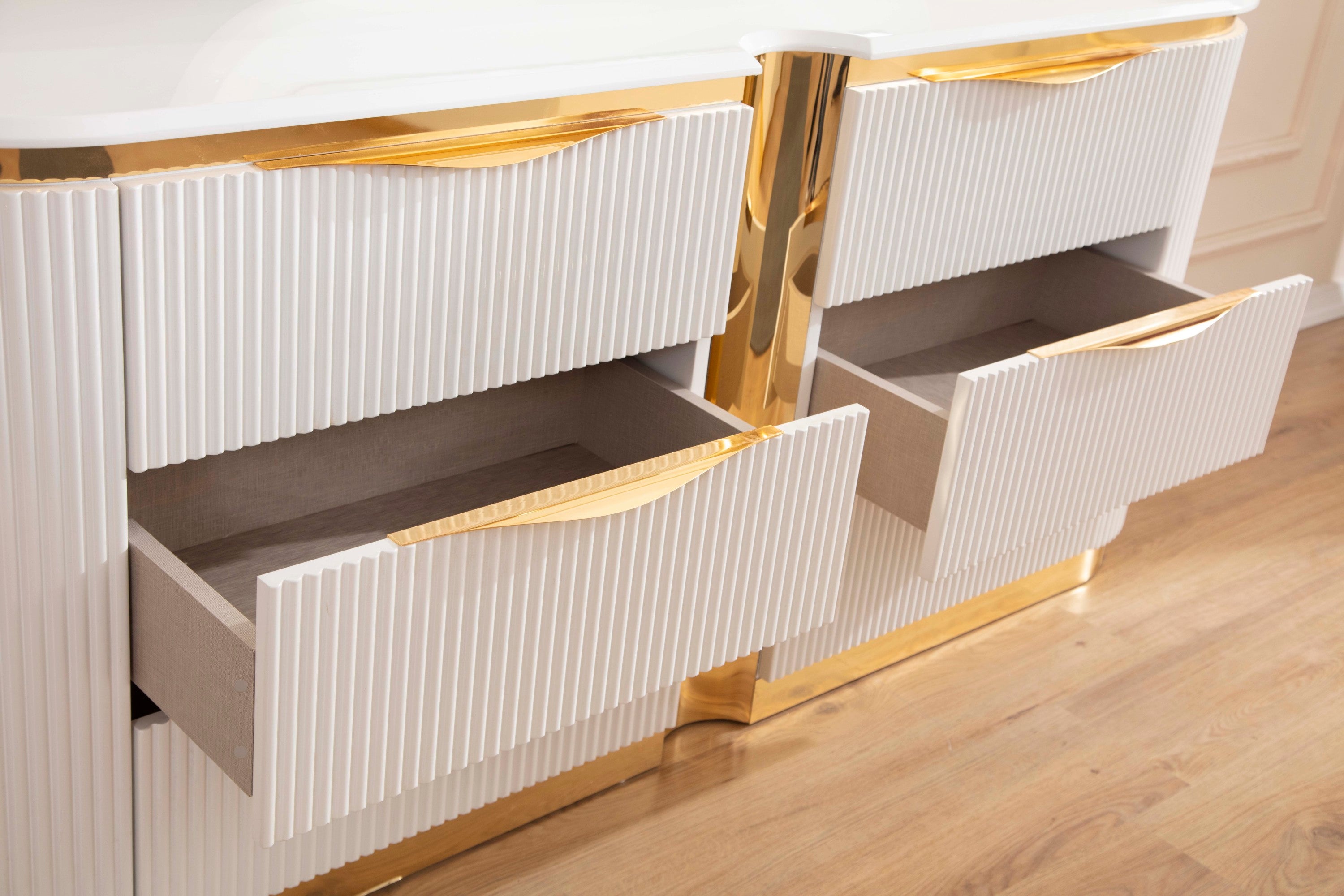 Gold Detailed 6-Drawer Dresser made with Wood in White