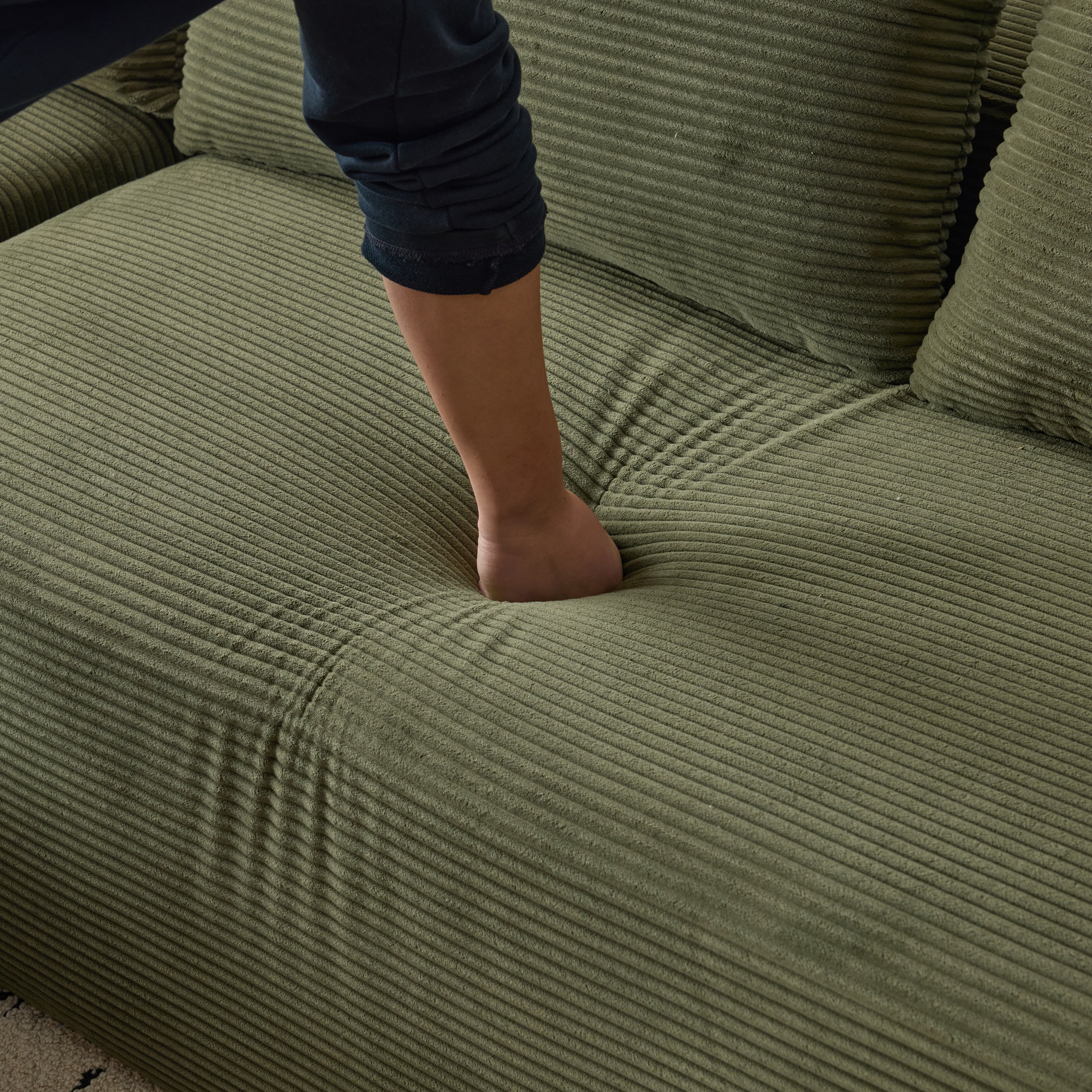 108*68 inch extra large deep modular sofa, cloud sofa 4-person sofa, can sit or lie down, living room corduroy modular sofa, no assembly required, green