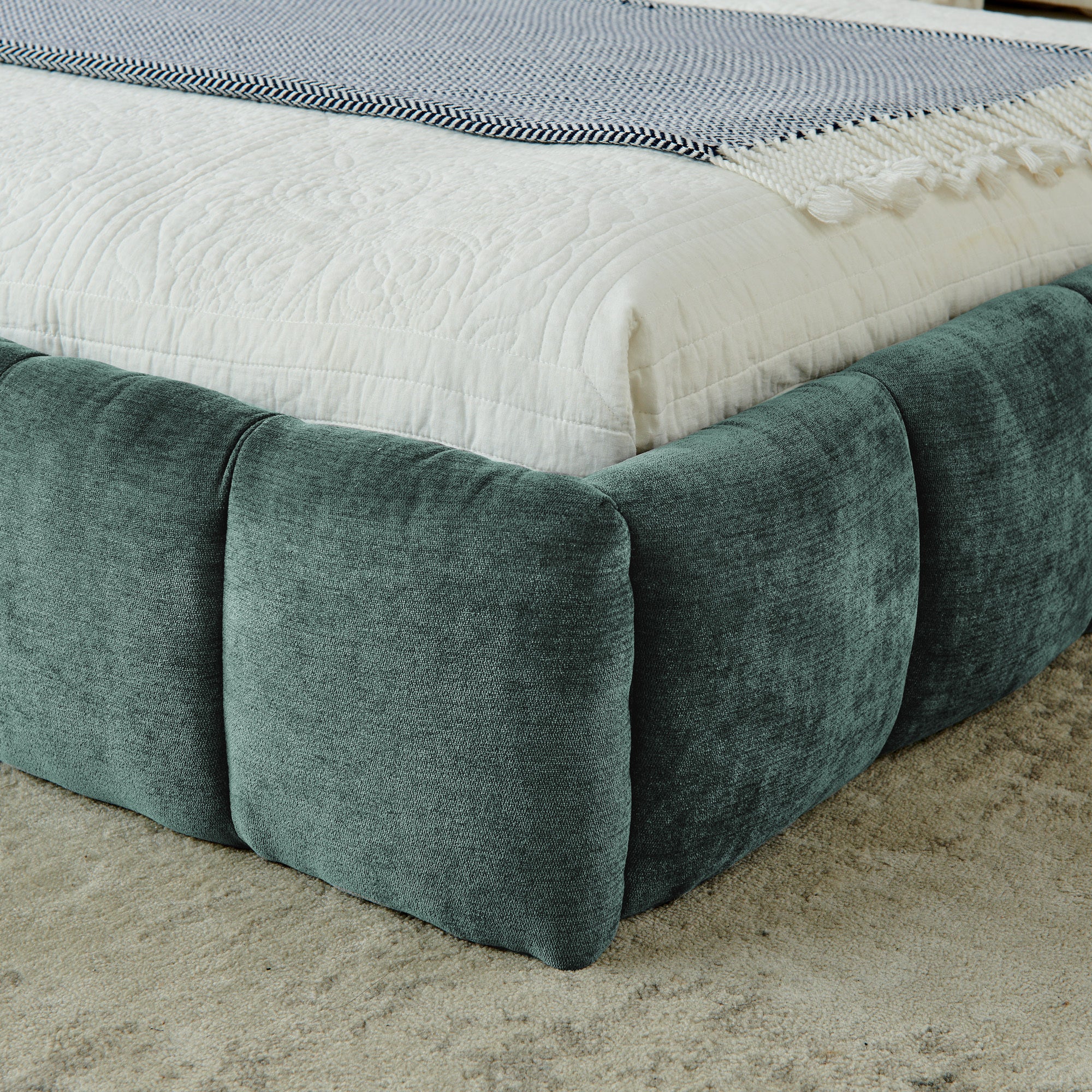 King size Upholstered Bed Frame with Thick Fabric, Chenille Fabric Grounded Queen Size Platform Bed with Headboard and Solid Frame. No Box Spring Needed-green(88.5''*85.5''*24'')