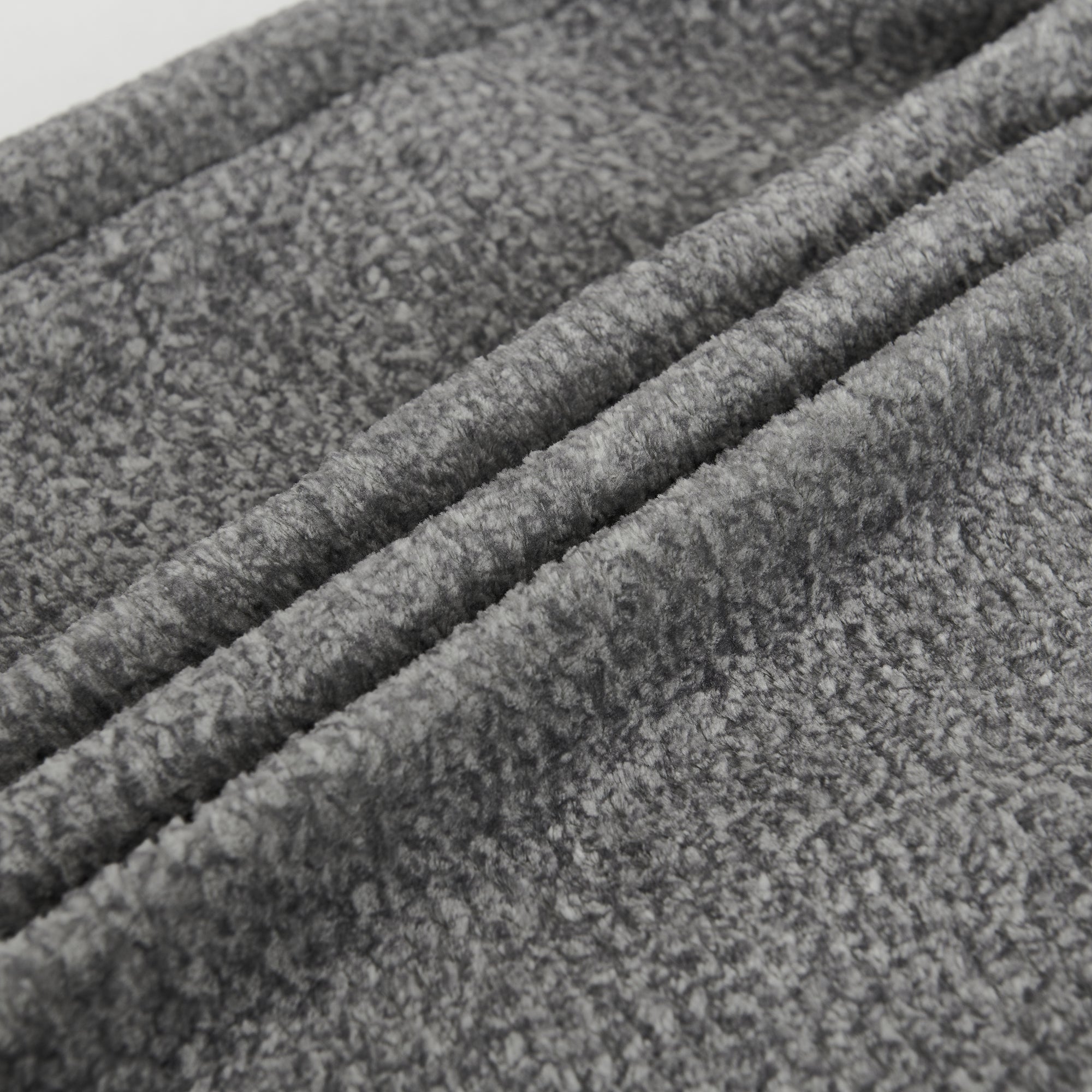 U_Style Luxury living room double-needle cut velvet sofa, 4-seater with pure sponge seat cushions and a detachable footstool, includes 3 throw pillows. Ideal for living rooms, apartments, and more.