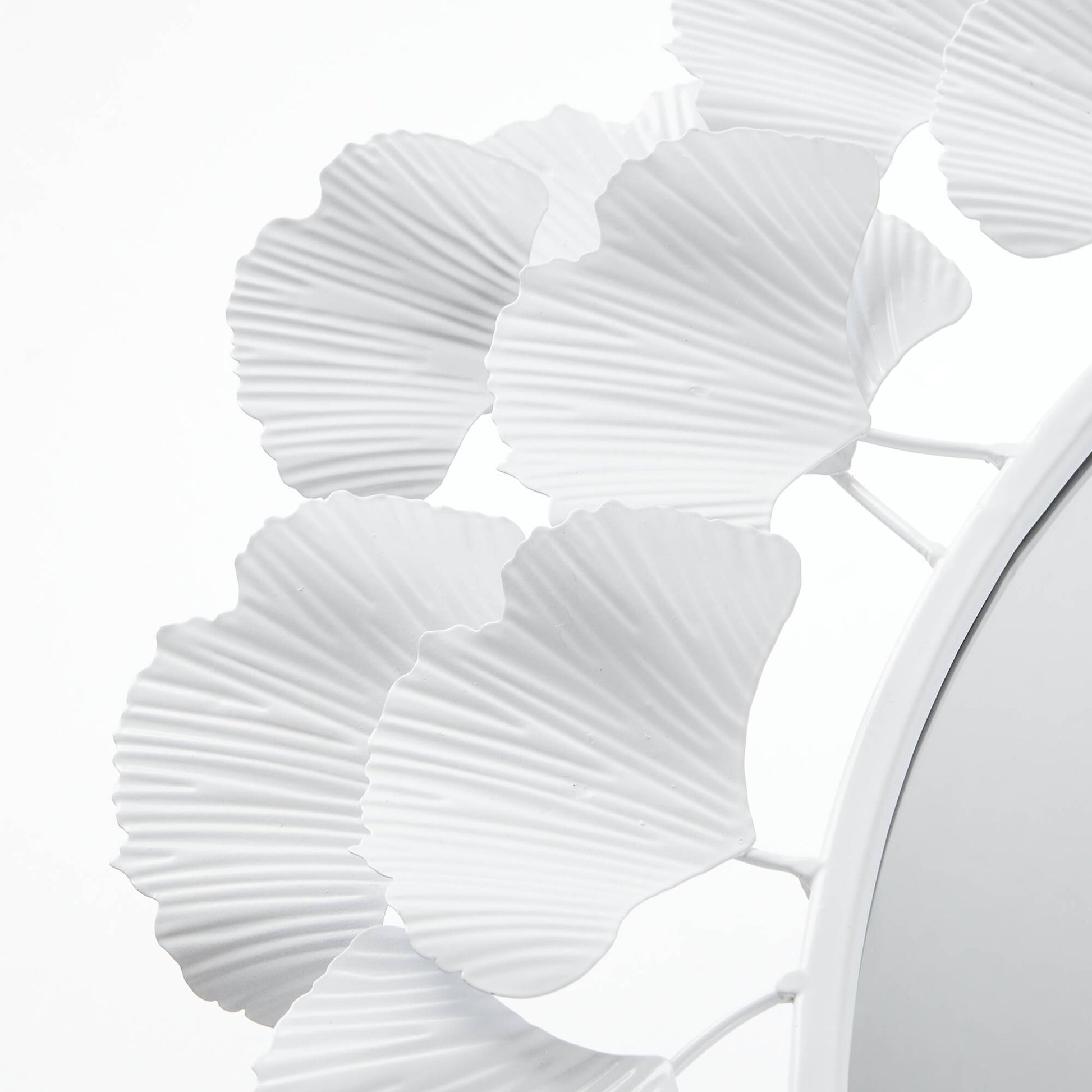 30.5'Eden Gingko Leaf Round Wall Mirror White Mirror