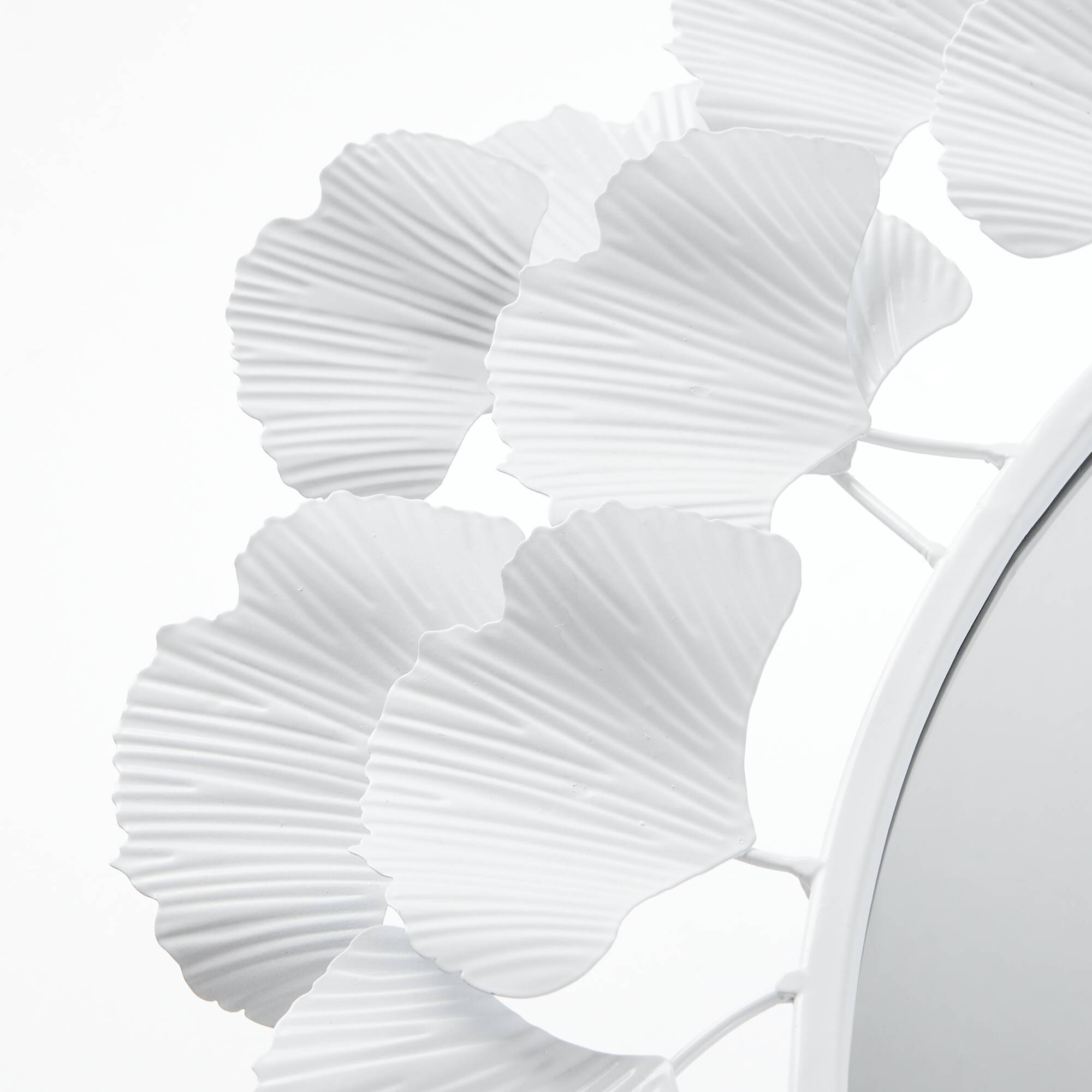 30.5'Eden Gingko Leaf Round Wall Mirror White Mirror