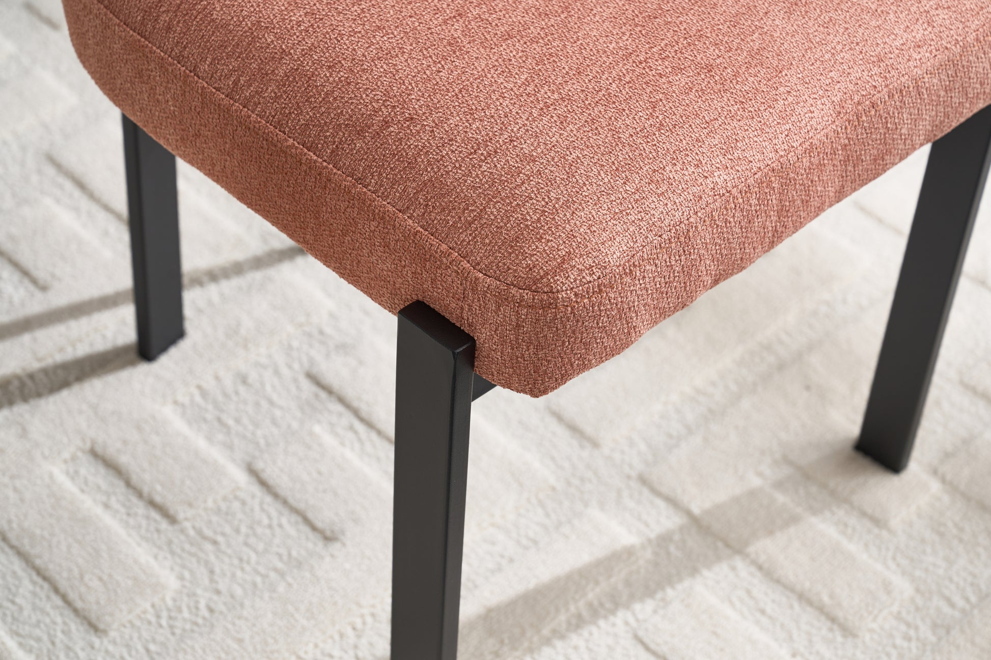 Modern Dining Room Chairs Set of 2, Mid-Century Upholstered Boucle Kitchen Dining Chairs with Black Metal Legs