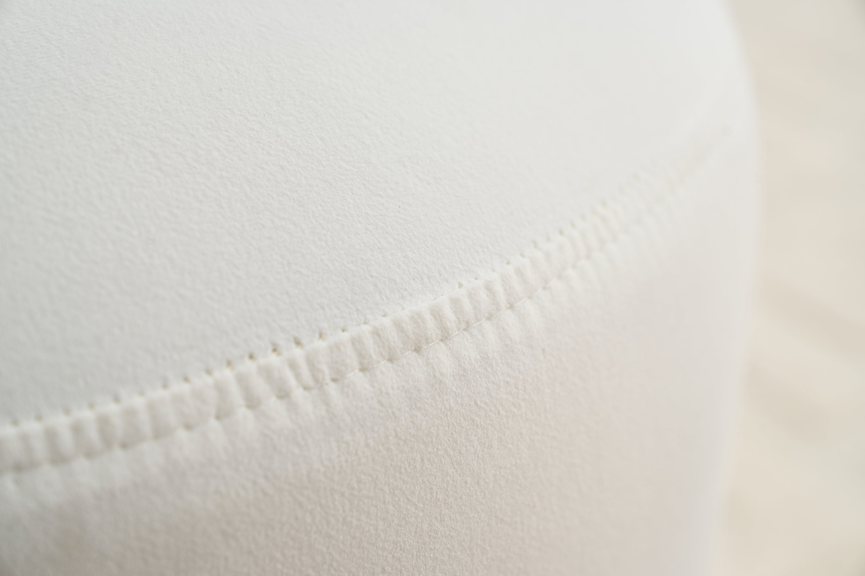 Set Of 1 Upholstered Kitchen & Dining Room Barrel Chair, Mid Century Modern Round Velvet Dining Chair, 360 Degree Swivel Comfy Armless Accent Makeup Vanity Side Chair for Bedroom Living Room