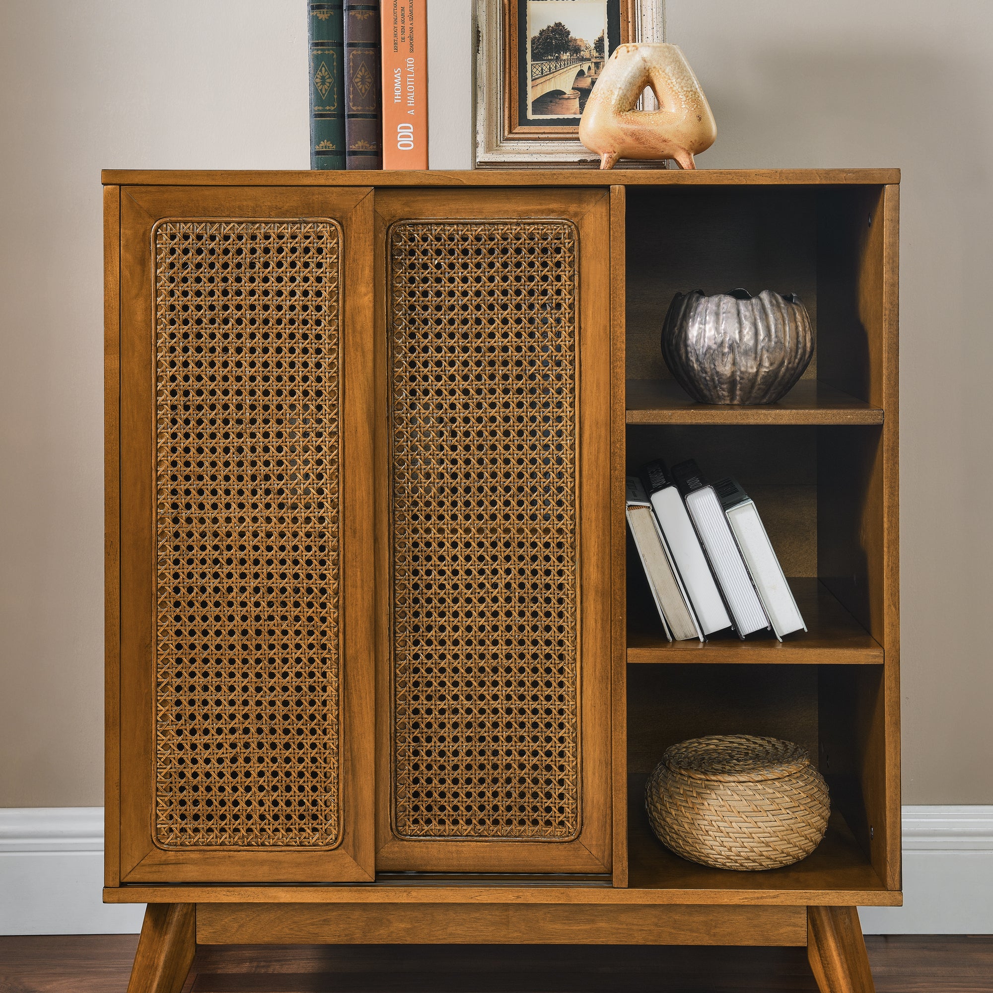 Mid Century Modern Rattan Sideboard Cabinet, Buffet Cabinet for Entryway Hallway Living Room Kitchen Dining Room Bedroom, Adjustable Shelf & Solid Wood Feet & Rattan Cabinet Doors