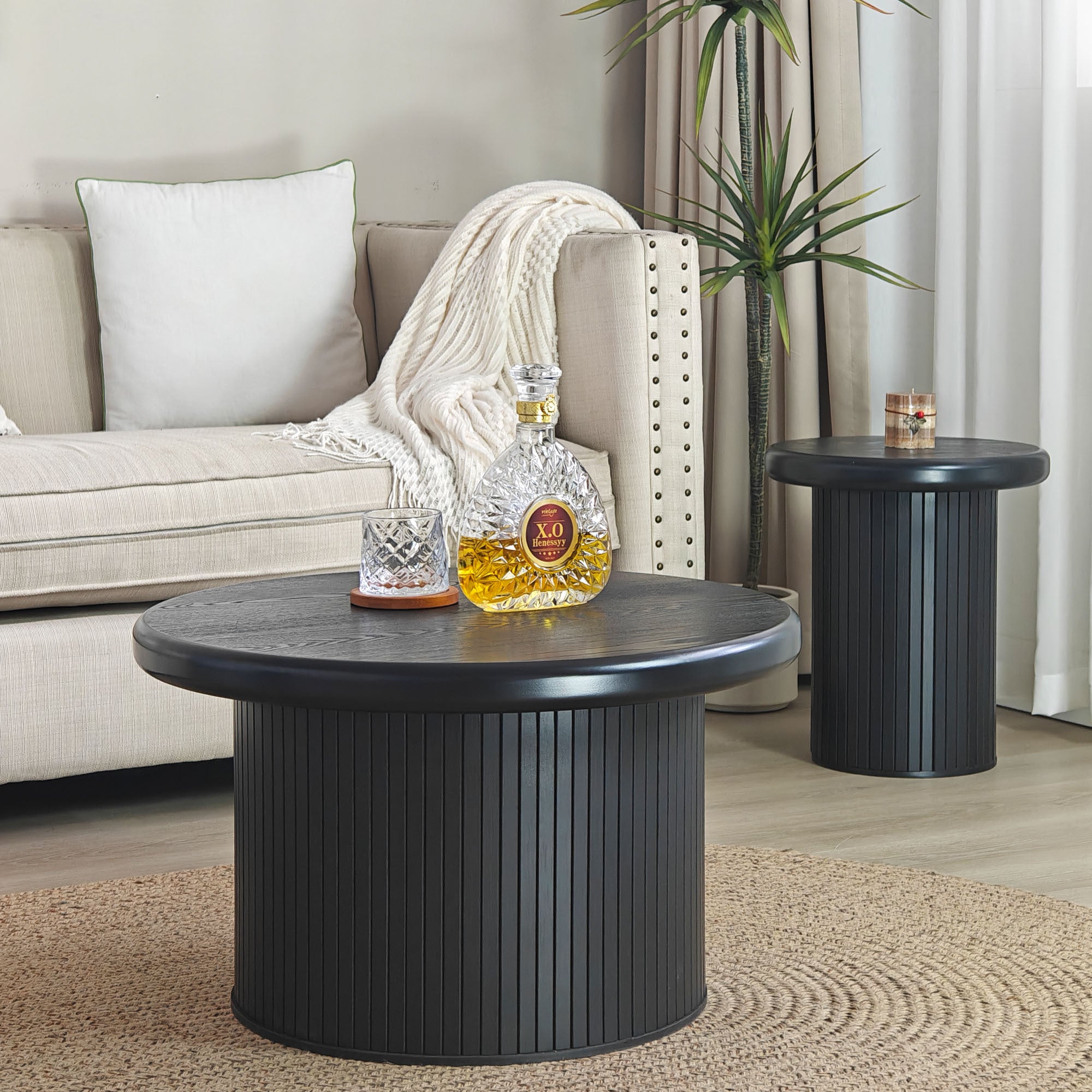Modern Round Coffee Table Set – Dual Table Combination with Unique Fluted Table Leg Design, Stylish Living Room Furniture