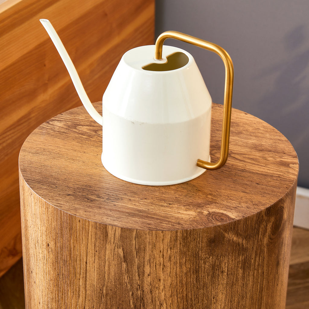 The cylindrical table with its patterned design can be easily integrated into a variety of interior styles, from coffee tables to small dining tables, workbenches.W1151P200296