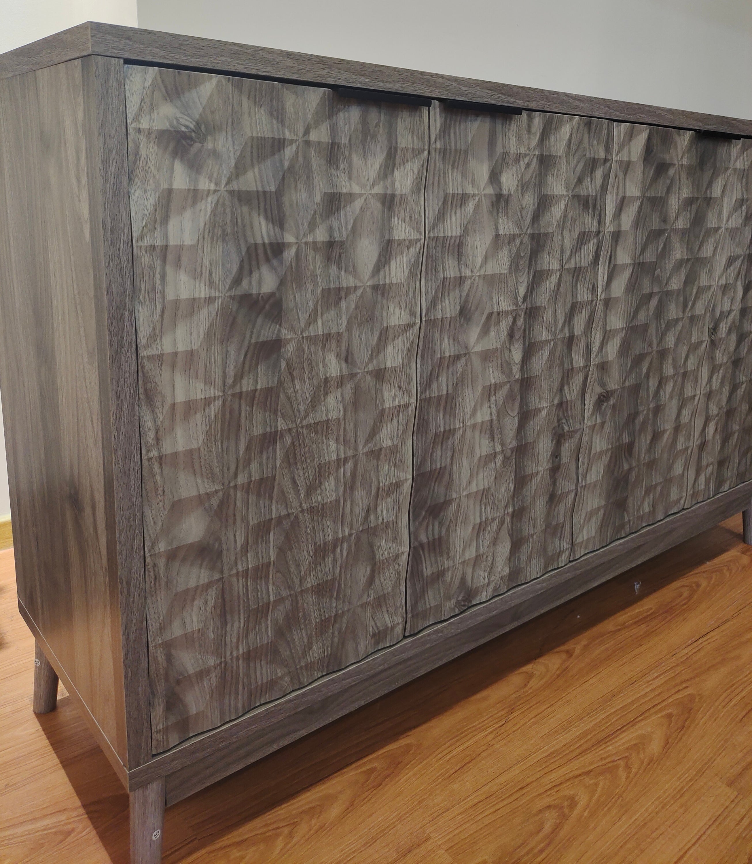 Modern Style Buffet Cabinet ,Sideboard Buffet Cabinet With Storage, Storage Cabinet with 4 Diamond-shaped relief Doors For Living Room, Dining Room, Entryway, Hallway, Kitchen, Grey