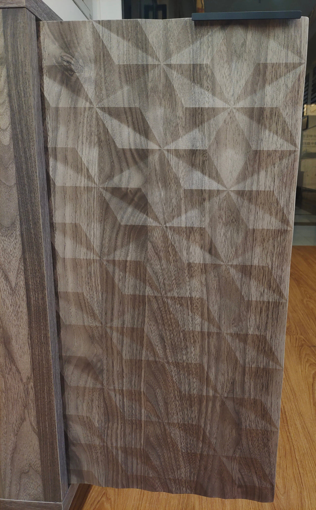 Modern Style Buffet Cabinet ,Sideboard Buffet Cabinet With Storage, Storage Cabinet with 4 Diamond-shaped relief Doors For Living Room, Dining Room, Entryway, Hallway, Kitchen, Grey