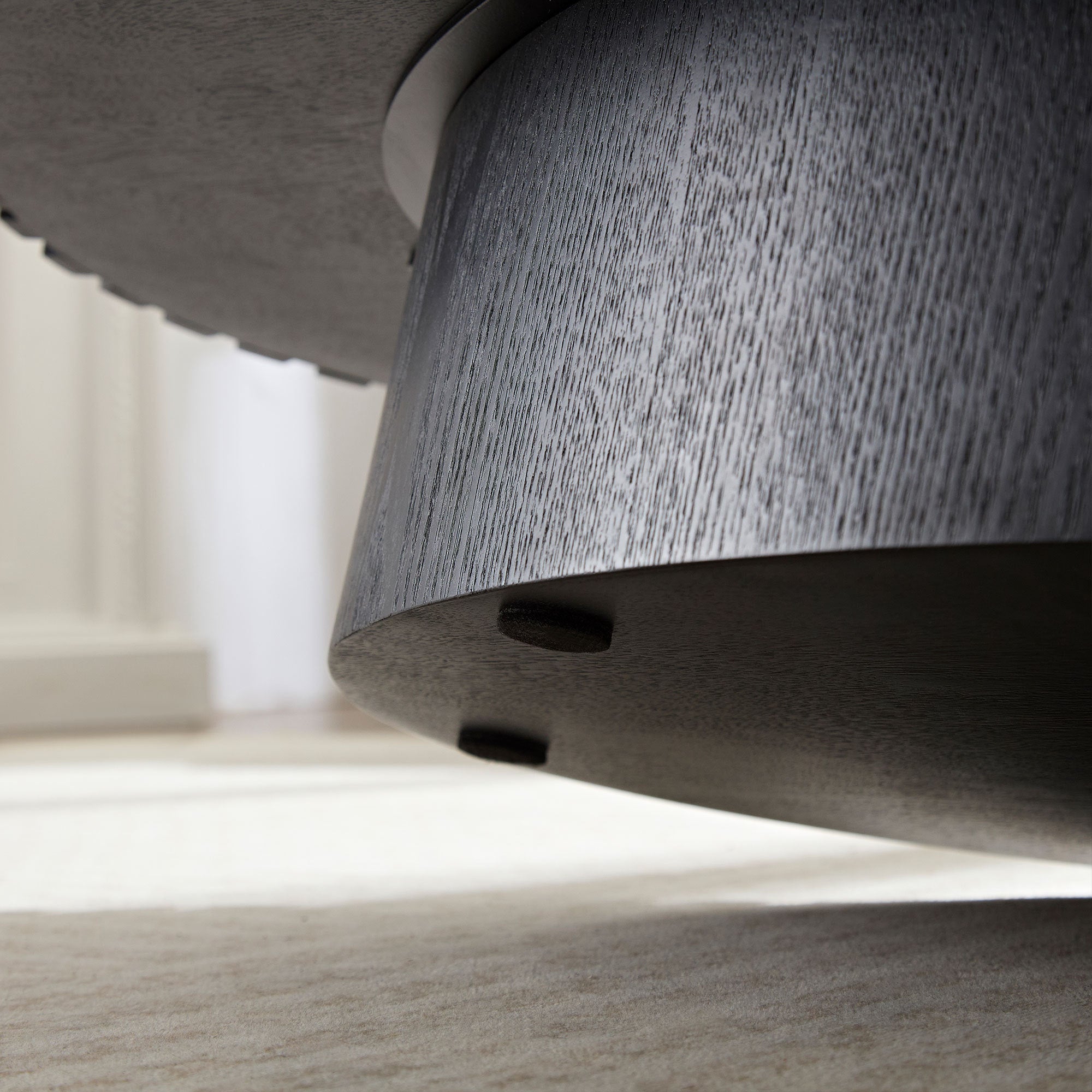 Modern Handcraft Drum Coffee Table Length 43.7 inch Ellipse Coffee Table for Living Room,Small Coffee Table with Sturdy Pedestal,Black MDF