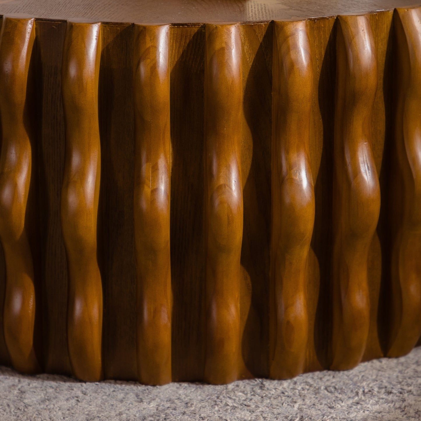 Drum Fluted Modern Round Coffee Table, Mid Century Circle Center Coffee Tables with Sturdy Pedestal, for Bedroom Apartment Living Room Farmhouse.