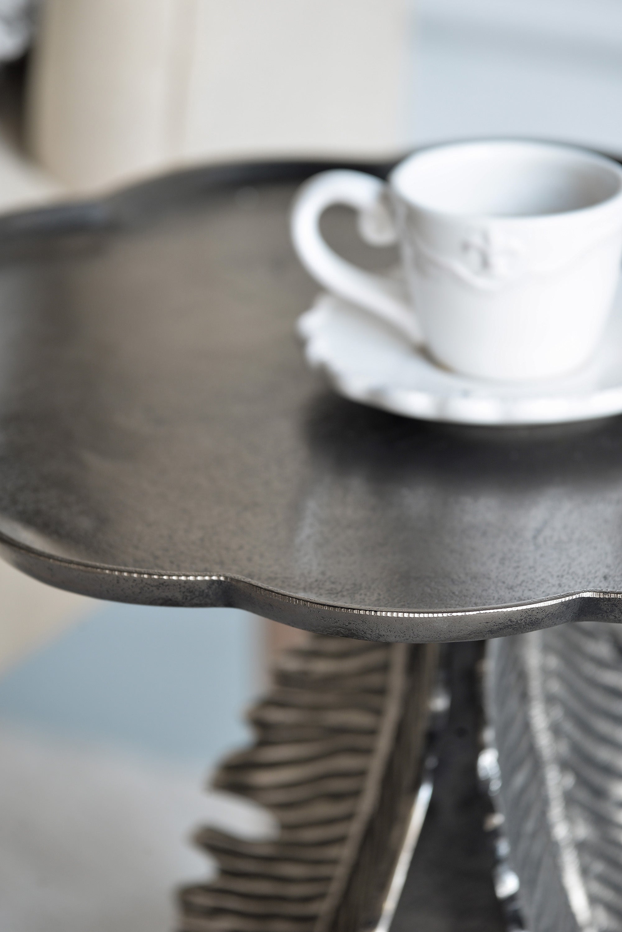 Milo Leaf Side Table