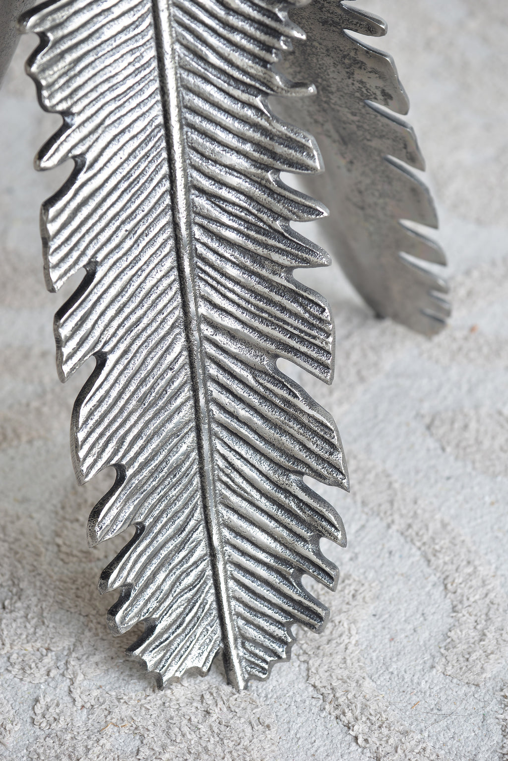 Milo Leaf Side Table