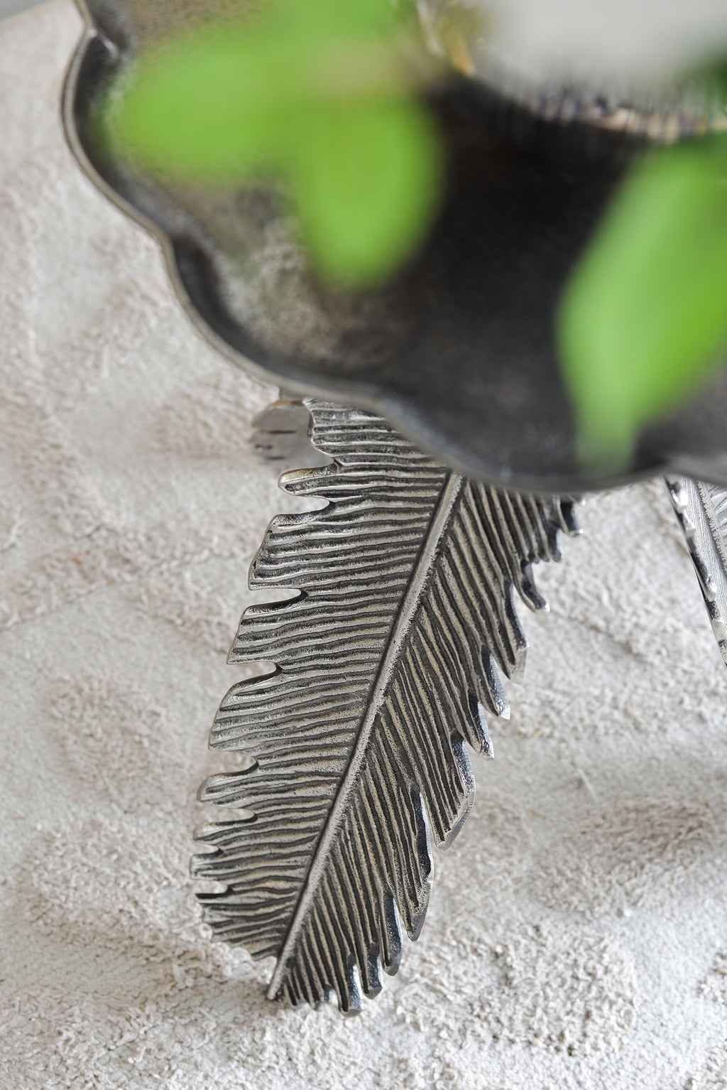 Milo Leaf Side Table